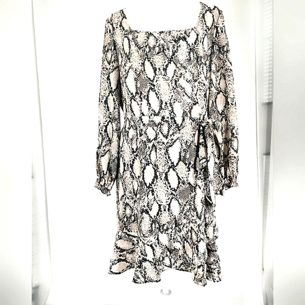 Bar lll Square British Beige Multi Ruffle Wrap Dress